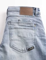 Jeans - Modern Straight Fit - hellblau