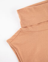 Ujjatlan felső - Garb&oacute;nyak&uacute; - b&eacute;zs