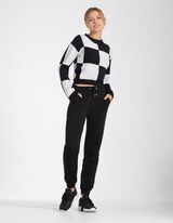 &Scaron;portne hlače - Vrvica - crna