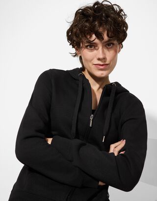 Tepl&aacute;kov&aacute; bunda - Kapucňa - cierna