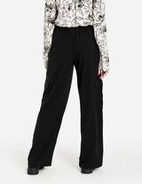 Cargo nohavice - Jogger Fit - cierna