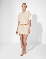 Pyjama Set aus Shirt und Shorts - Waffelstruktur - wei&szlig;