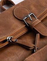 Ruksak - Syntetick&aacute; koža - hneda