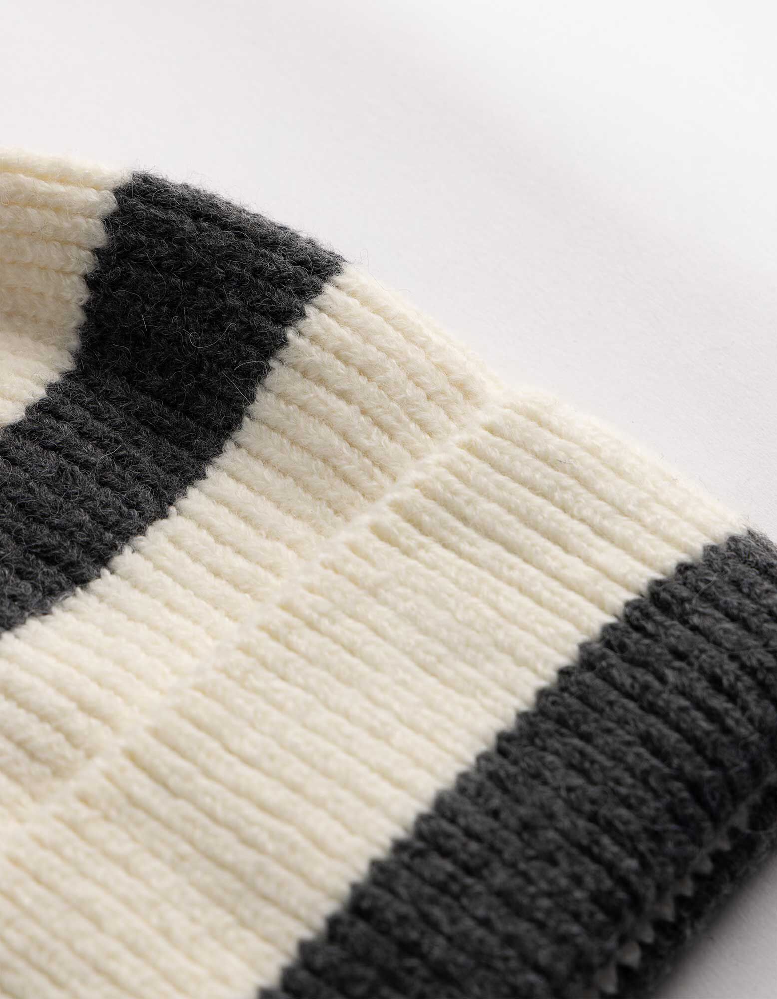 M&uuml;tze - Streifen - Off-White