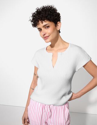 Kootud s&auml;rk - viskoosisegu - valge