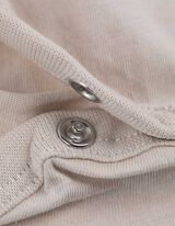 Set aus Langarmbody, Hose, T-Shirt, Strampler und L&auml;tzchen  - Allover-Print - wei&szlig;