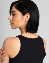 Cropped top - Geribde structuur - zwart