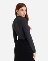 Hossz&uacute; ujj&uacute; felső - Csill&aacute;ml&oacute; anyag - s&ouml;t&eacute;tsz&uuml;rke