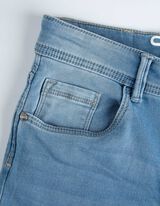 Jeans - Wascheffekte - hellblau