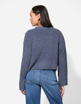 Strickpullover - &Uuml;berschnittene Schultern - blau