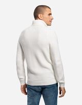 Pul&oacute;ver - k&aacute;belk&ouml;t&eacute;s - b&eacute;zs