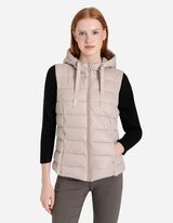 Tepitud vest - pngutusn&ouml;&ouml;riga kapuuts - beezh