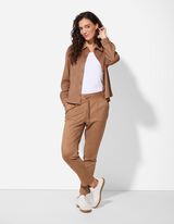 Bl&uacute;z - Vel&uacute;r ut&aacute;nzat - barna