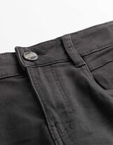 Bermude  - Rastezljivi dio - tamno siva