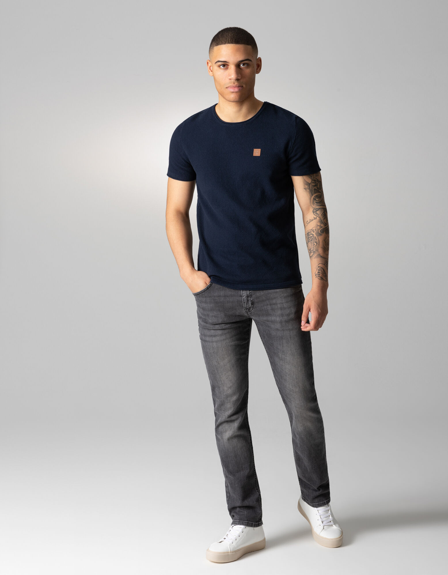 Herren T-Shirt aus Strick