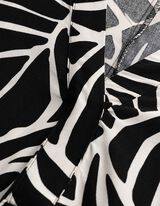 Kleid - Allover-Print - Beige
