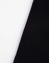 Pyžamový komplet sestávající z trička s dlouhým rukávem a kalhot  - 2 ks v balení