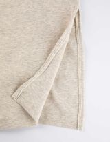 Motinystės suknelė - Pabrėžiantis figūrą - smelio spalvos