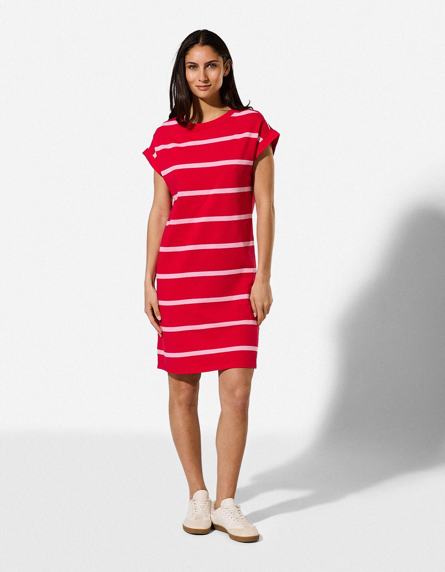 T-Shirt-Kleid - gerade geschnitten - Rot
