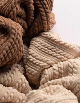 Guma do vlasů - 2 ks v balení - cerná