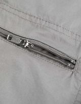 &Scaron;ortky s nakladan&yacute;mi vreckami - Pevne zafixovan&aacute; z&aacute;ložka nohav&iacute;c - svetlozelena