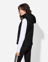 Prešívaná vesta - Prešívané švy - cierna