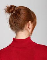 Auk&scaron;tas kaklas - tamsiai raudonas