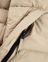 Tuulejakk - vetth&uuml;lgav - beezh