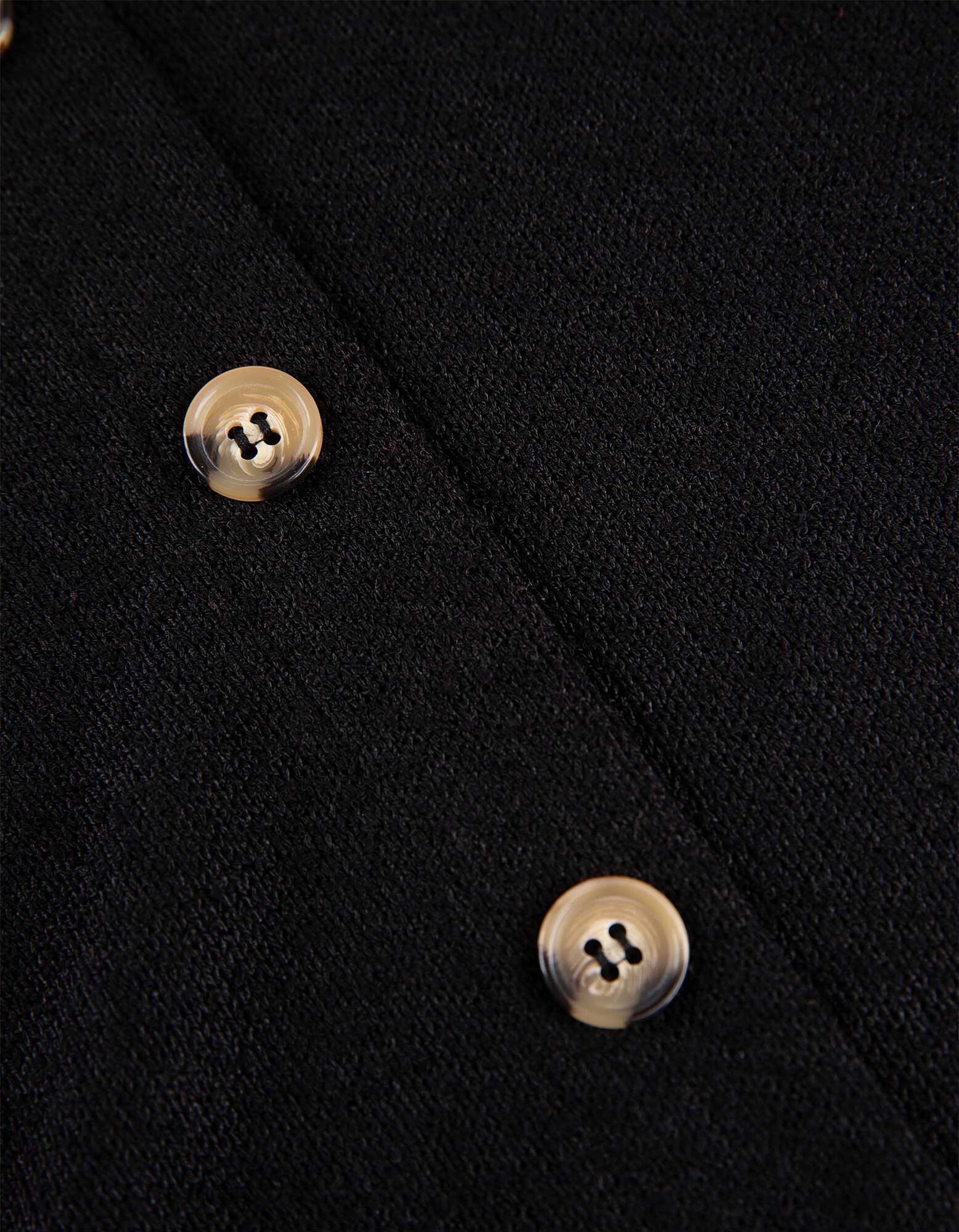 Gebreide top - Knoopsluiting - Zwart