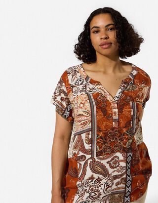 Blusenshirt - Allover-Print - Braun