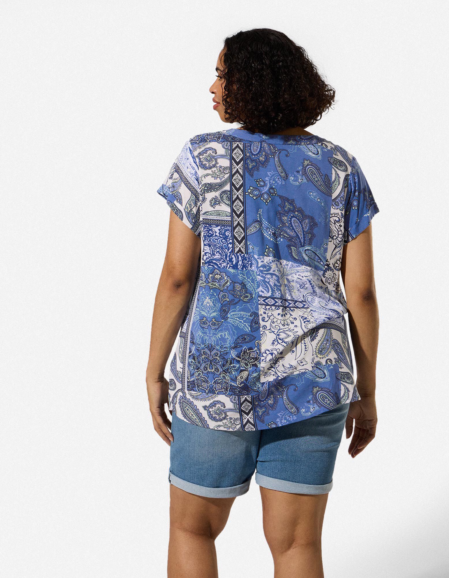 Haut en dentelle - Imprim&eacute; all-over - Bleu