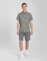 Kratke hlače - Lanena me&scaron;anica - zelena