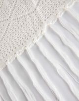 Dolga jopa - Perforirana pletenina - belo