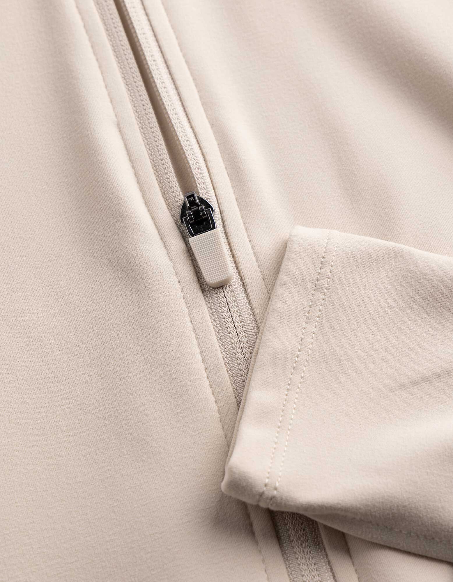 Sweatjacke - Soft-Touch - Beige