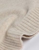 Bliuzonas - Apskrita iškirptė - smelio spalvos