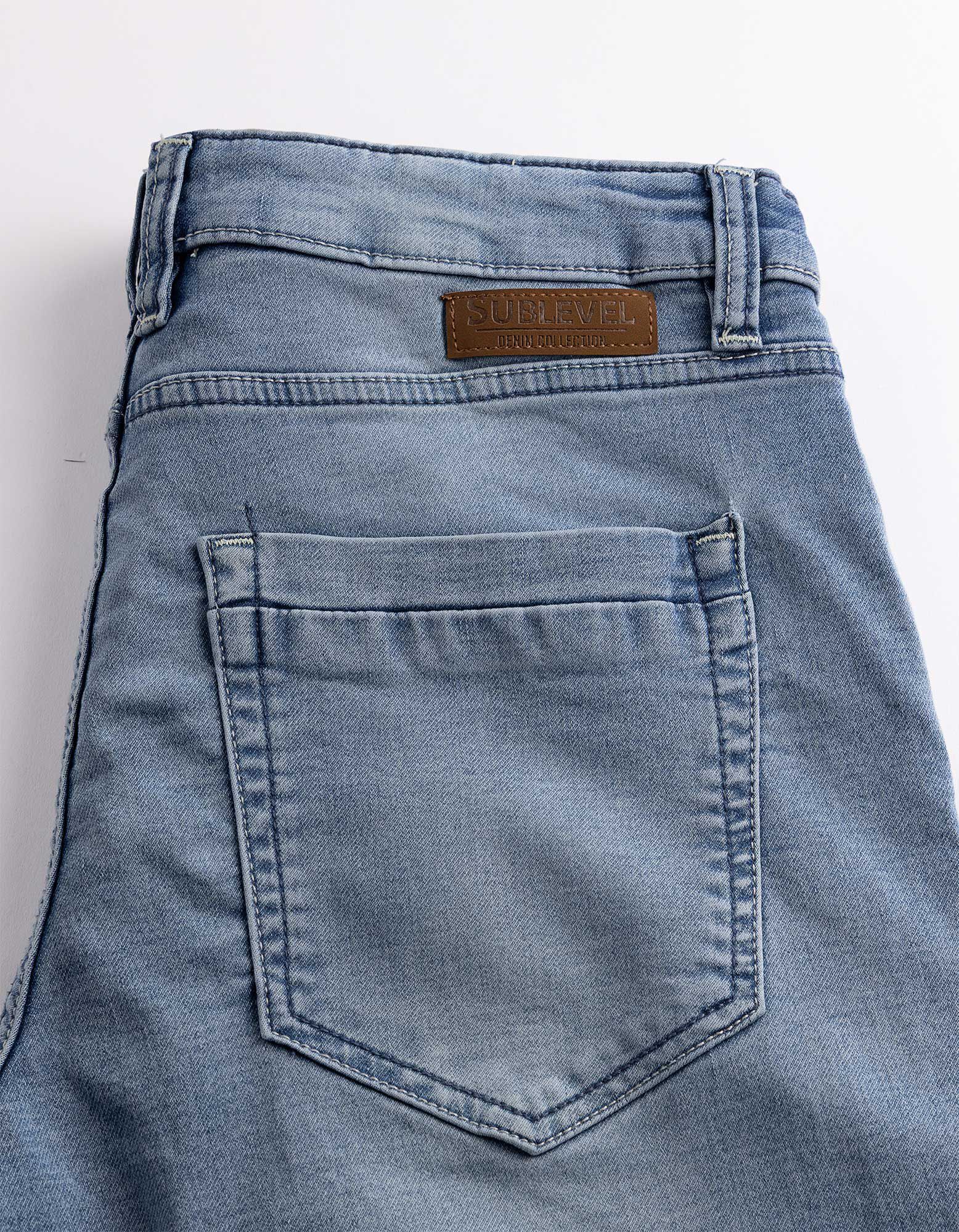 Short - D&eacute;tail nou&eacute; - bleu clair