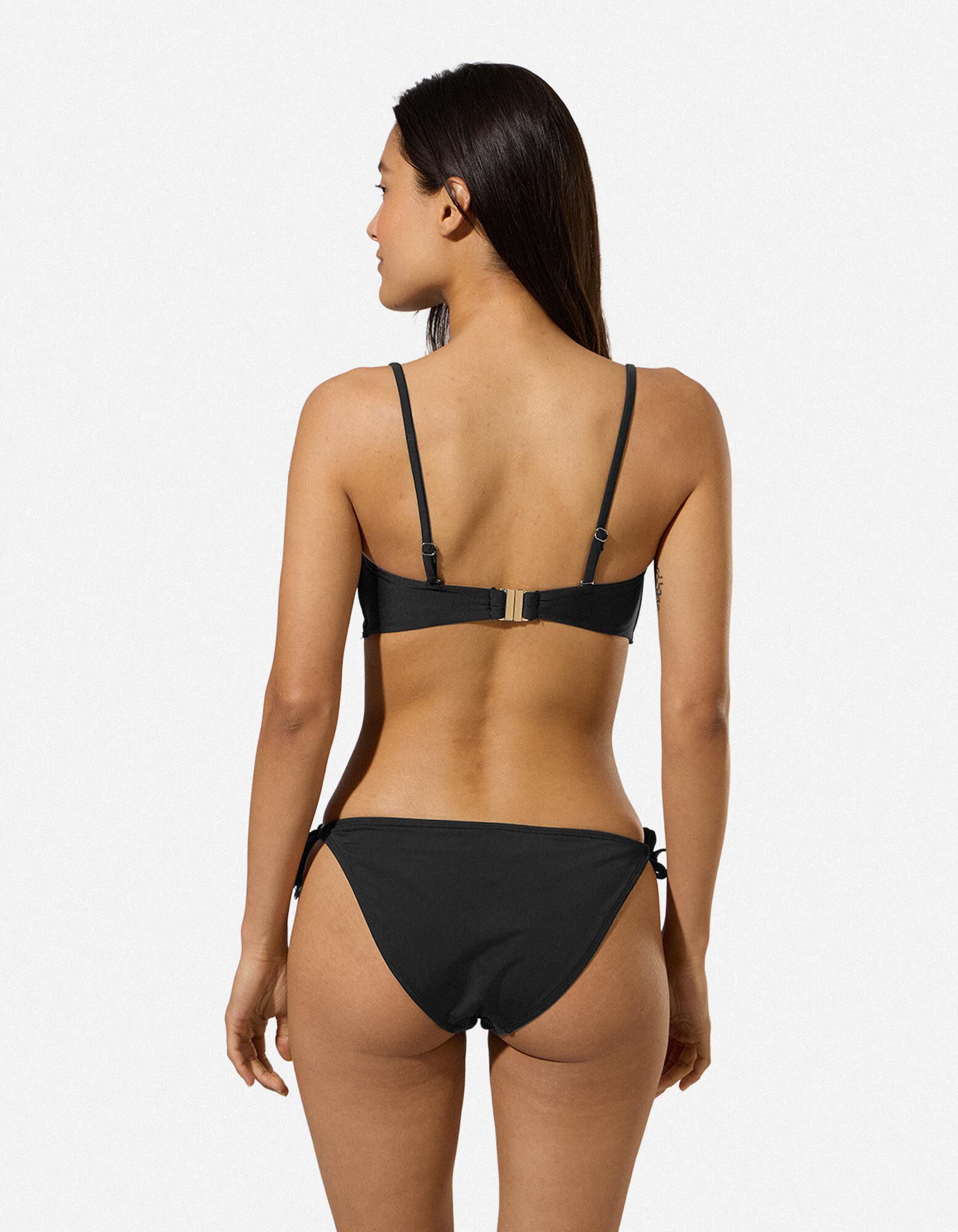 Bikinitop - Metallic-Details - Schwarz