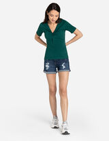 T-s&auml;rk - V-kaelus - tumeroheline