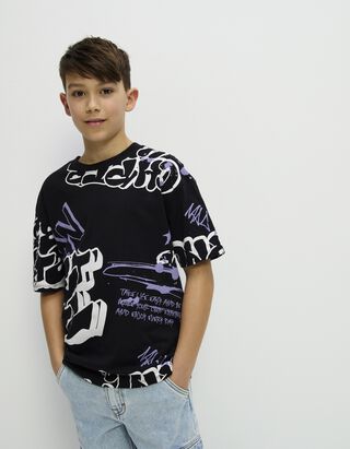 Tričko - Nadměrn&yacute; střih Oversized Fit - cern&aacute;