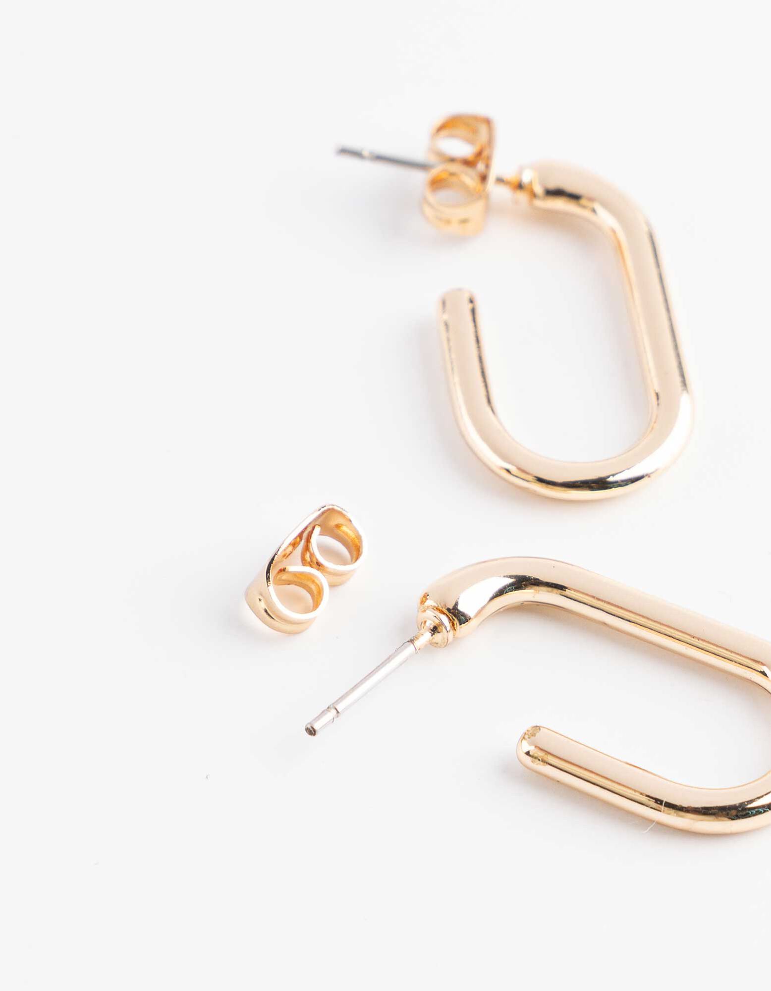 des boucles d'oreilles - Or