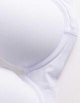 Sima fel&uuml;letű melltart&oacute; - B&eacute;lelt kosarak - feher