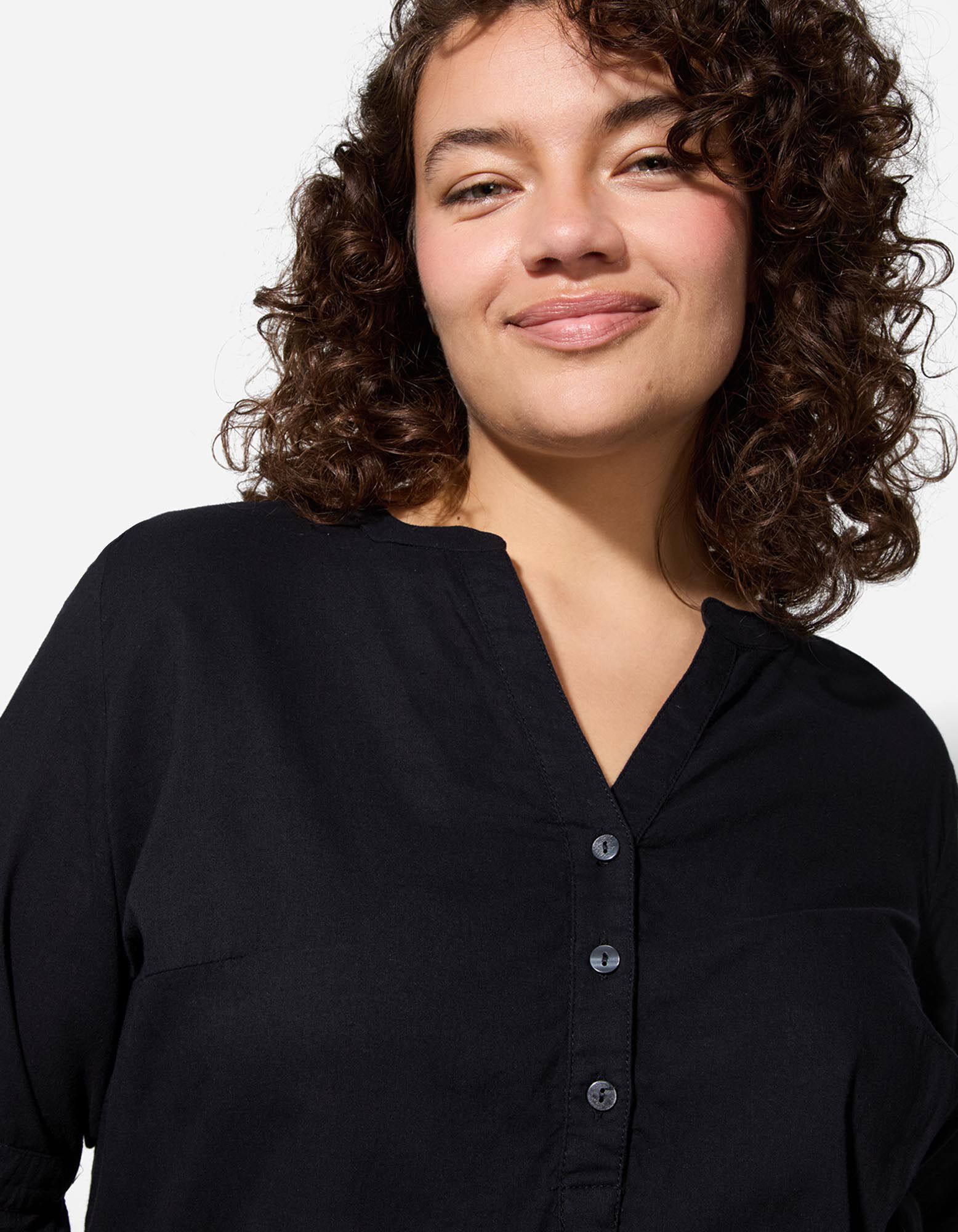 禊 Hemdbluse - Lurex - schwarz - Takko Fashion