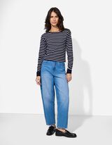 Žebrovaný pletený svetr - Kulatý výstřih - tmave modra