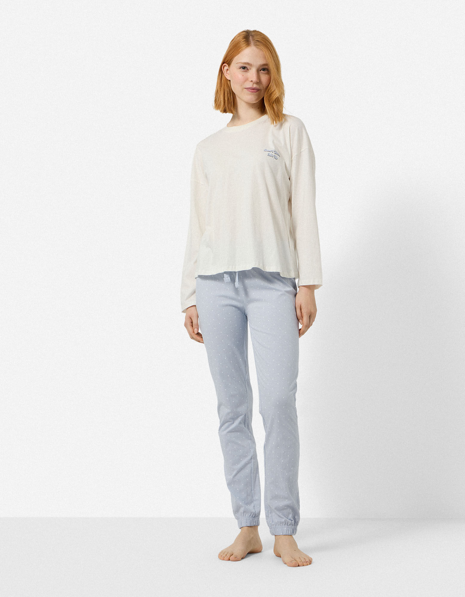 Pyjama Set aus Shirt und Hose - Allover-Muster - Bunt