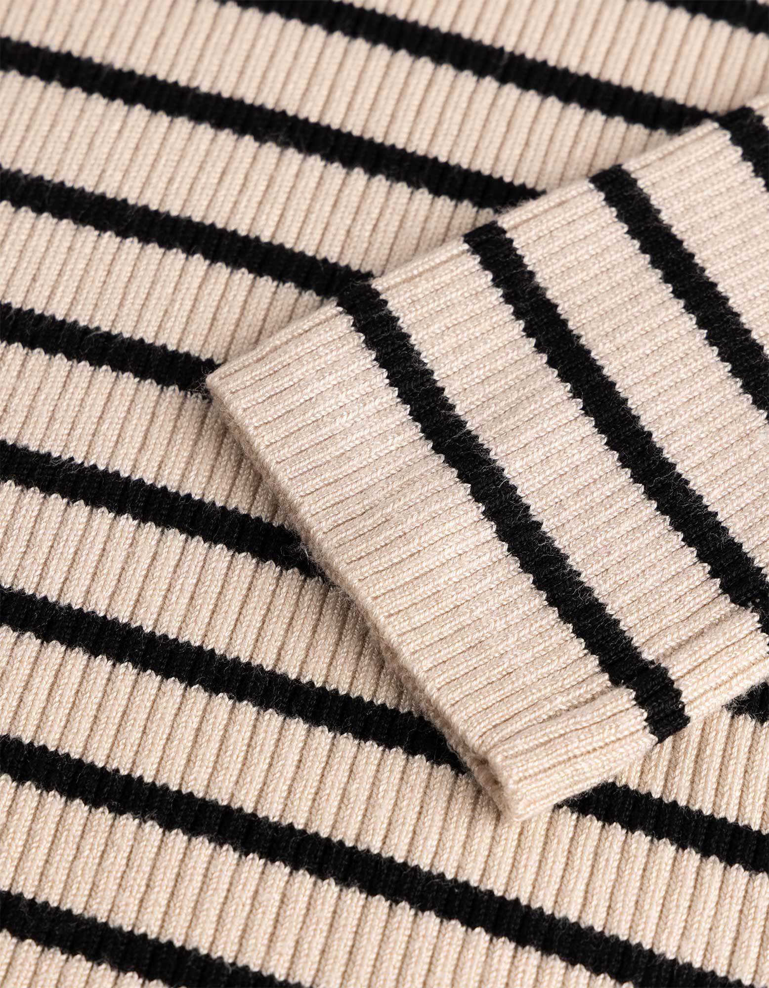 Pullover - Rippenstruktur - Beige