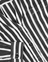 Košeľová blúzka - Okrúhly výstrih s gombíkovou légou - cierna