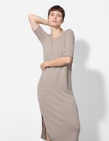 Šaty - Délka do lýtek - béžová