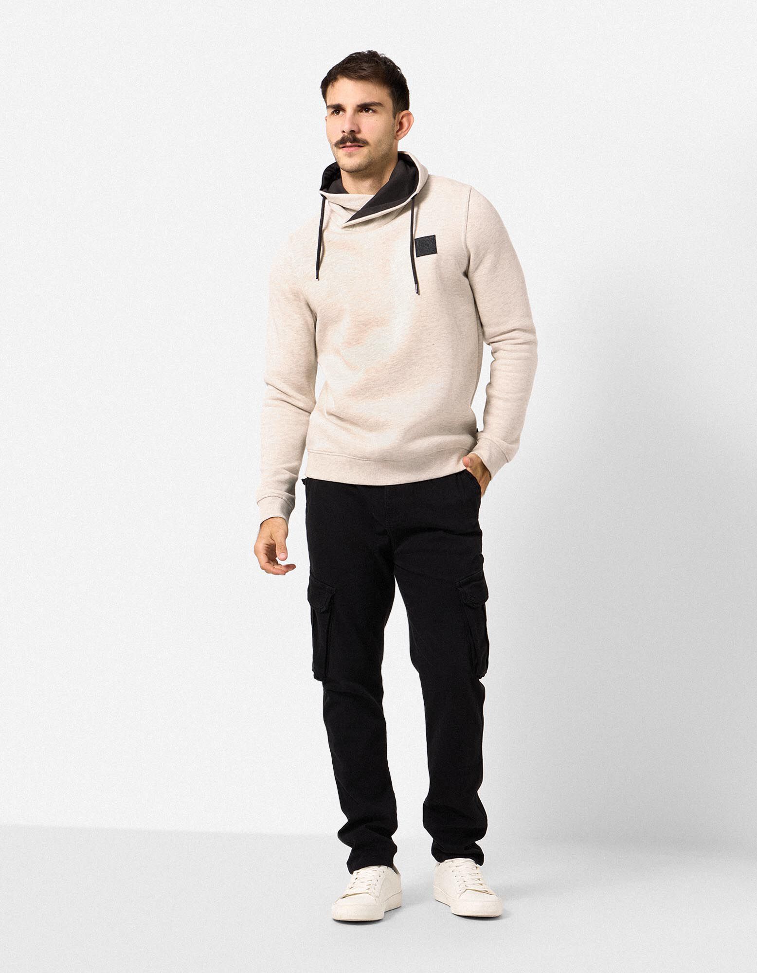 Sweat-shirt - Col ch&acirc;le - beige