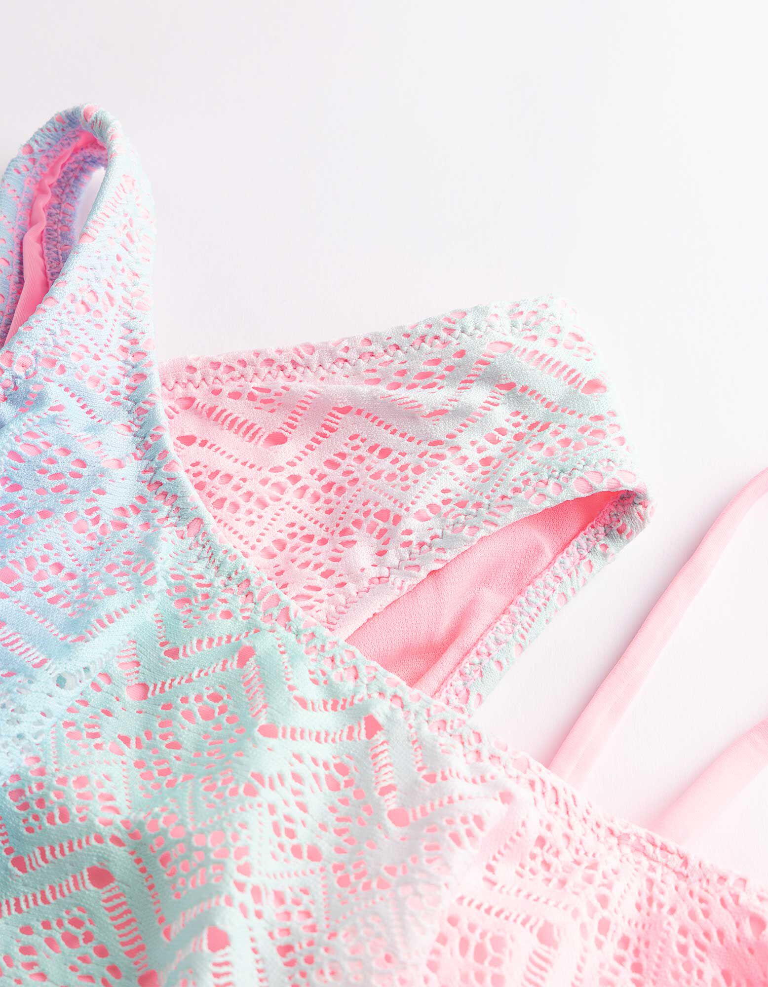 Ensemble haut de bikini et slip de bikini - rose