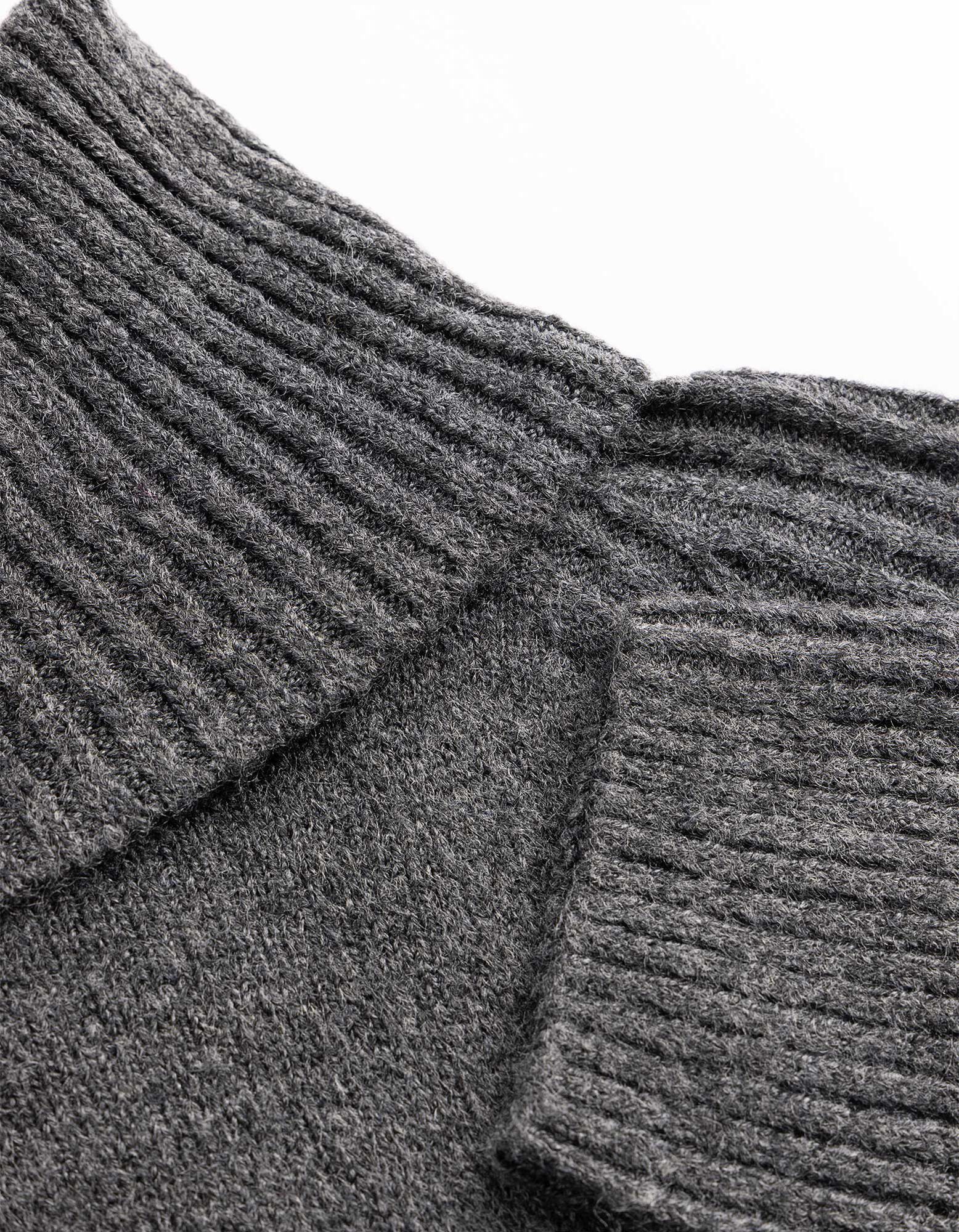 Kleid - Rollkragen - Grau